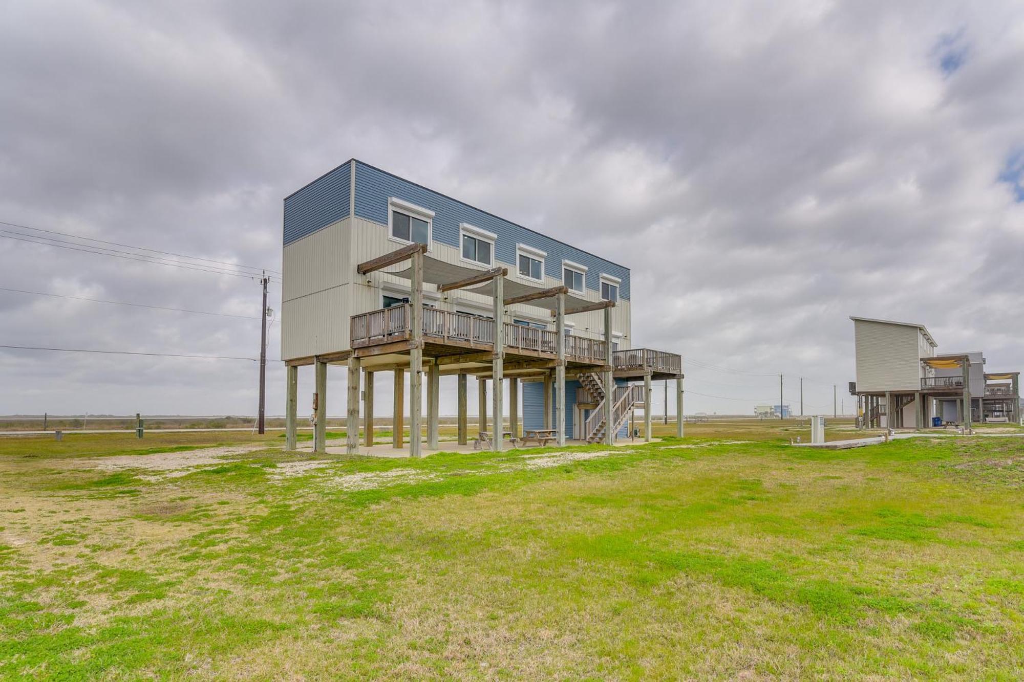 Ocean-View Surfside Home With Boardwalk To Beach! Surfside Beach Extérieur photo