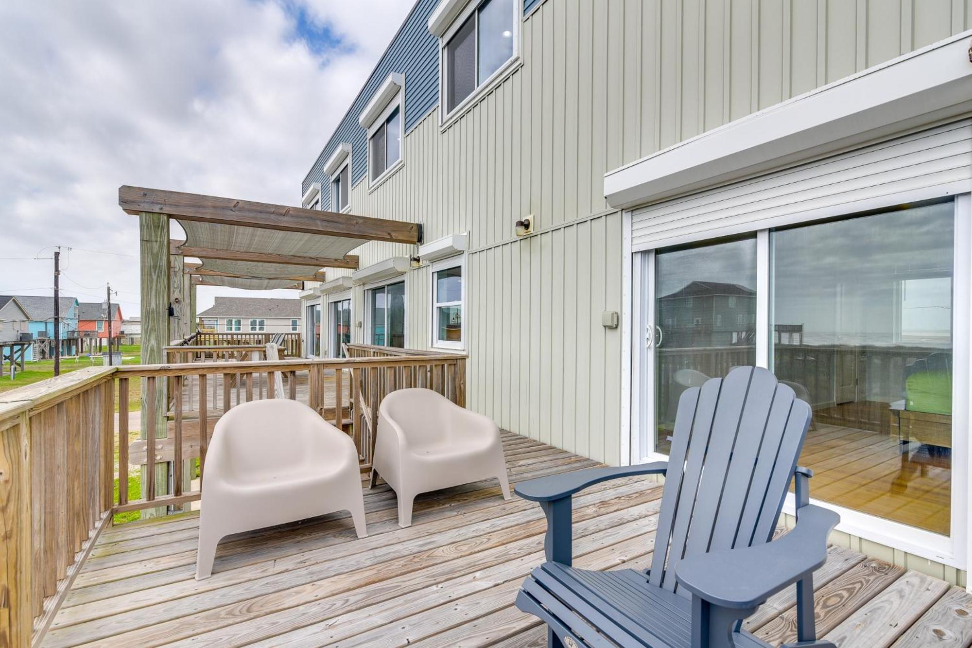 Ocean-View Surfside Home With Boardwalk To Beach! Surfside Beach Extérieur photo